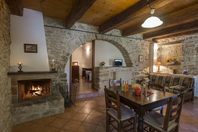 sharp mount, living room, chimney, living room, chimney, chimney, chimney, chimney, chimney. Running a chimney sweep business by the rules: licences and compliance